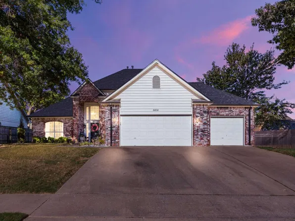 8404 S 7th St, Broken Arrow, OK 74011
