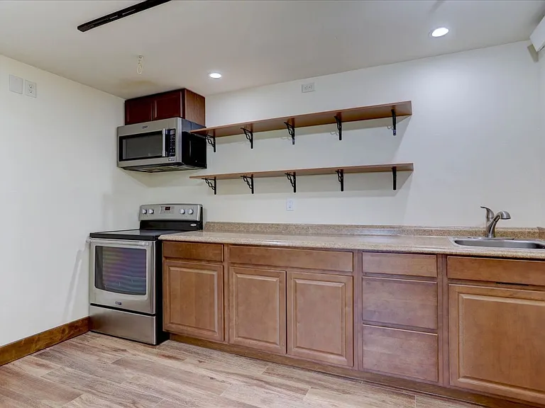 85 Santa Fe Mountain Rd — Photo 9