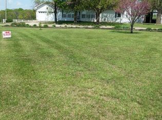 66702 Springer Hill Rd, Clarksburg, MO 65025