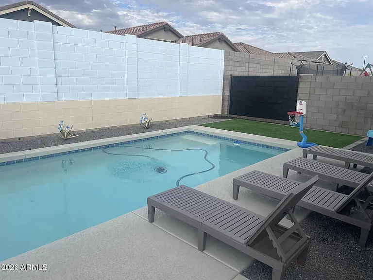 3515 W Verde River Rd — Photo 2