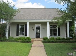 5054 Creek Valley Dr, Zachary, LA 70791
