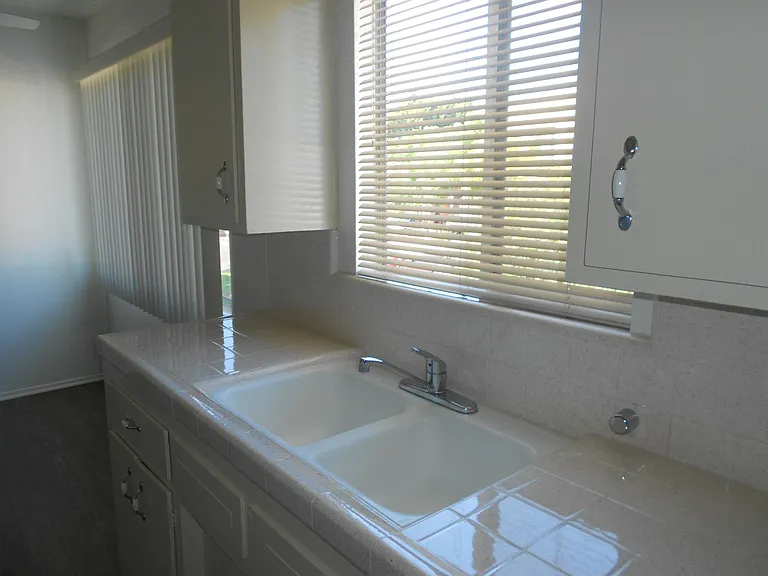 3721 Midvale Ave #11 — Photo 13