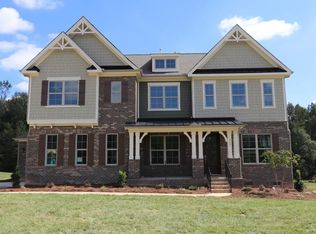 137 Highclere Dr, Waxhaw, NC 28173