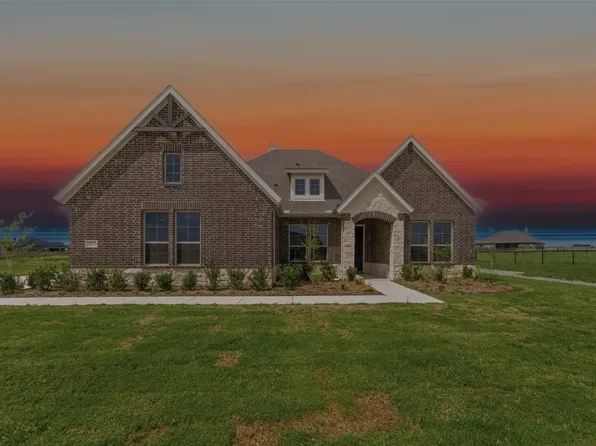 2433 Meteor Dr, Krum, TX 76249