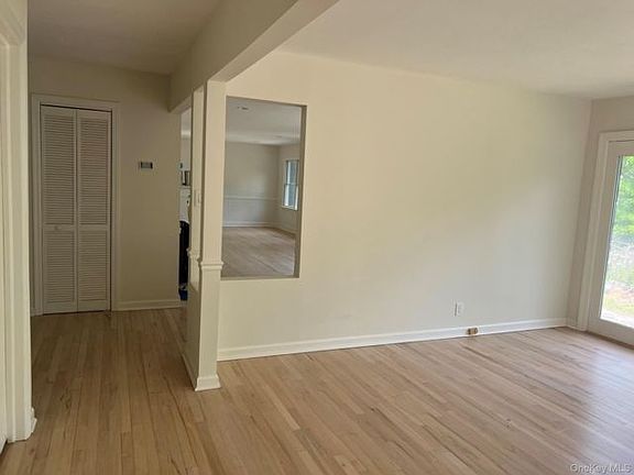 5th image of 7 Blueberry Ridge Rd