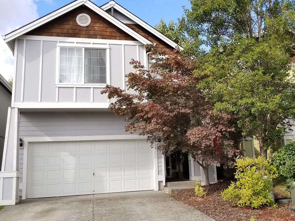 1st image of 4316 NE 55th Pl