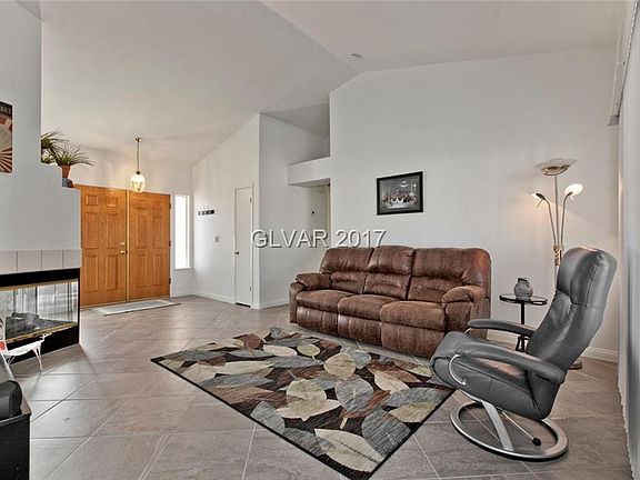 5th image of 4328 Pageantry Falls Dr