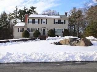 28 Strawberry Ln, North Reading, MA 01864