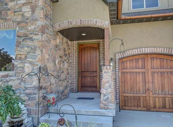4th image of 3266 E Kenton Dr