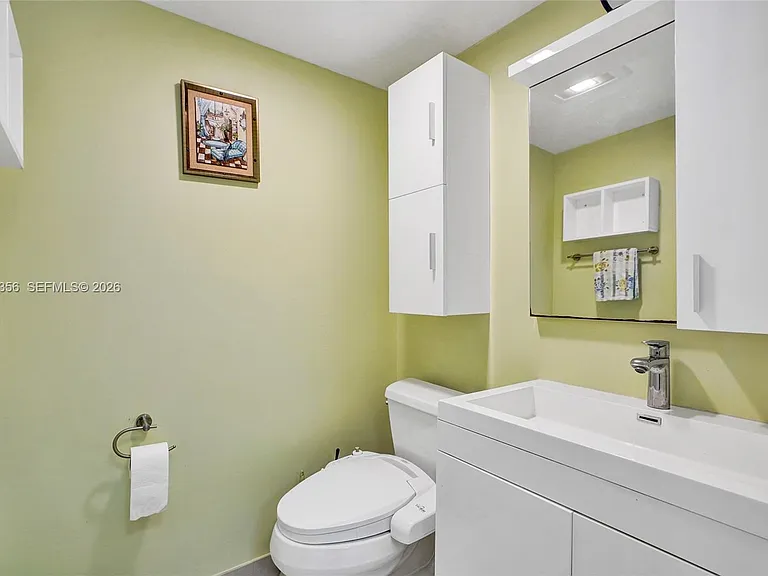 2401 S Ocean Dr #802 — Photo 18