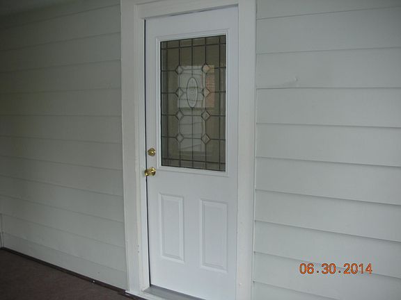 4th image of 52 Van Dyke St