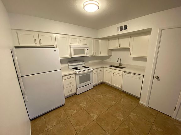 2nd image of 6211 E Glencove St #3