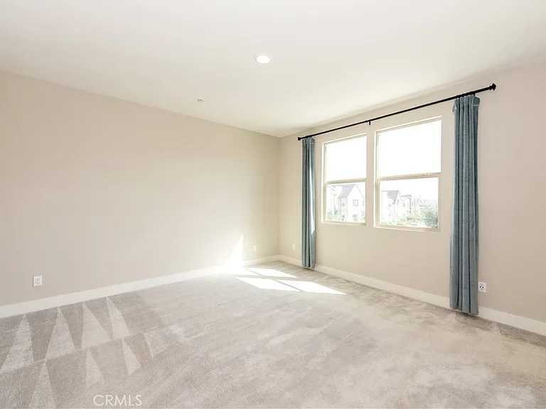 139 Spiral — Photo 19