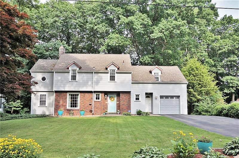 1st image of 731 Belmont Rd