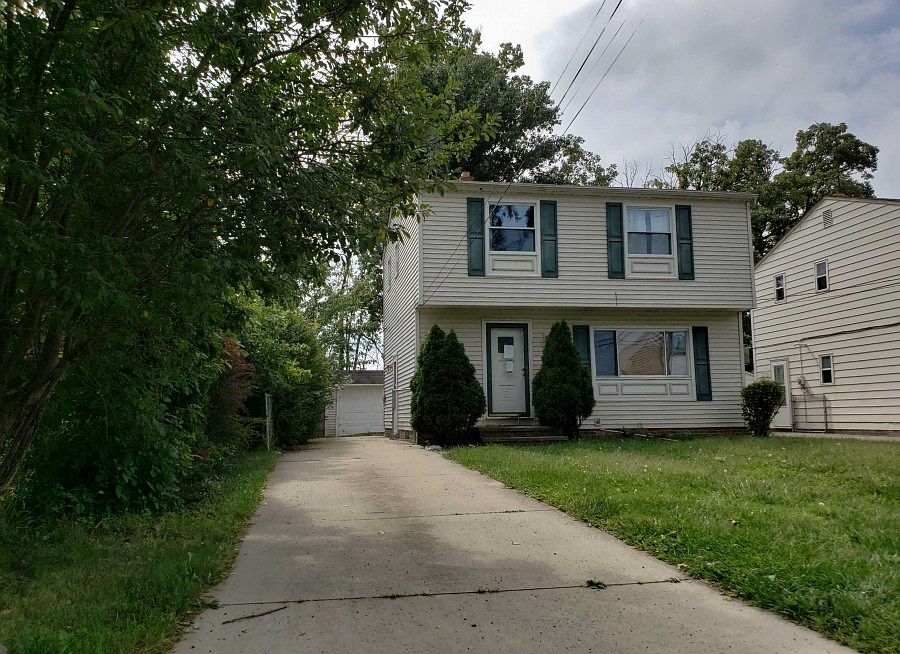1st image of 276 Parkway Dr