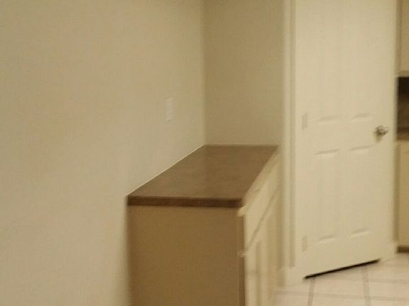 5th image of 610 E Filmore Ave #3