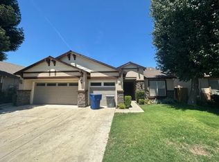 2588 E Jordan Ave, Fresno, CA