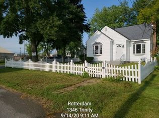 1346 Trinity Ave, Schenectady, NY 12306