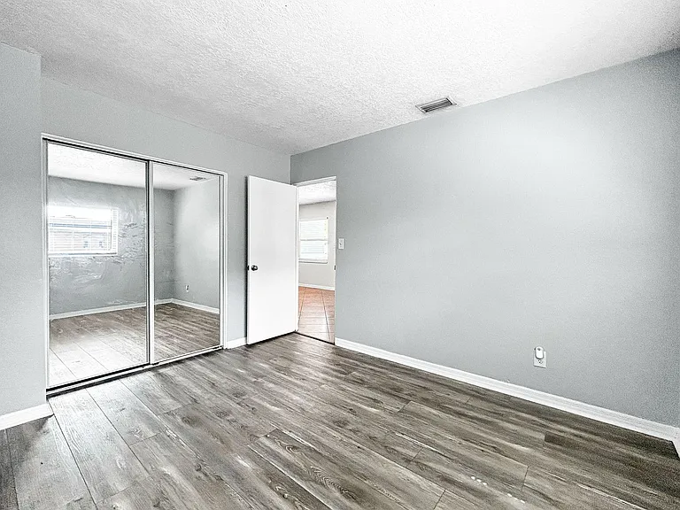 10170 65th Ave — Photo 11