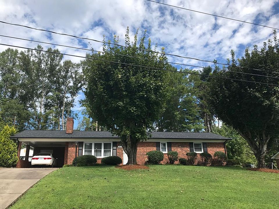 1st image of 247 E Greencrest Dr