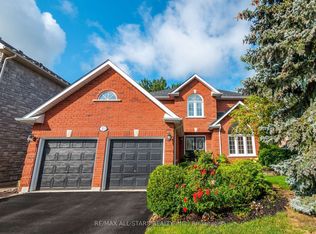 10 Thicketwood Blvd, Whitchurch Stouffville, ON L4A1K1