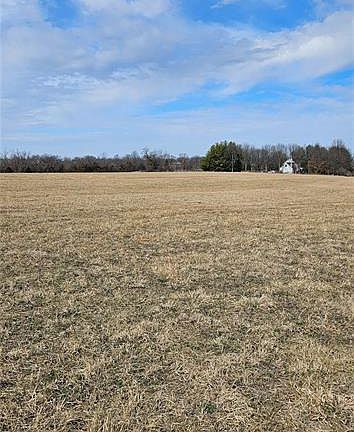 2nd image of 2 Carter Mette Rd