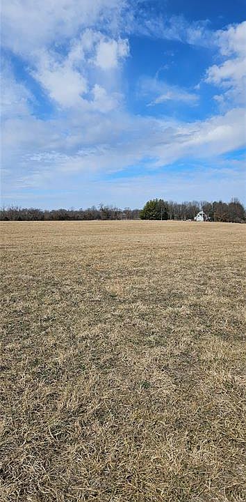 1st image of 5 Carter Mette Rd