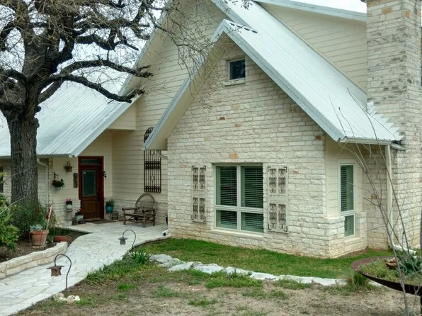 603 E Ross St, Hamilton, TX 76531