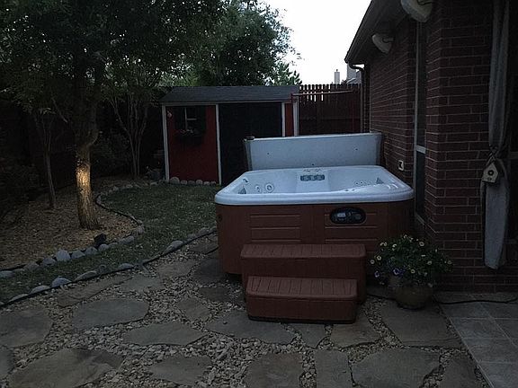 3rd image of 10533 Matador Dr