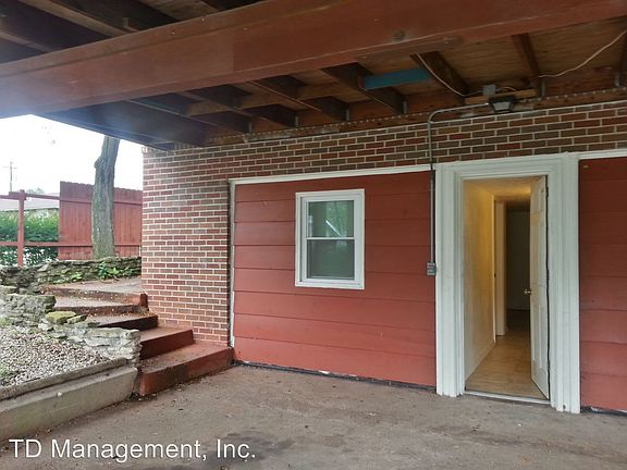 2nd image of 1842 S Sieger Dr Unit B