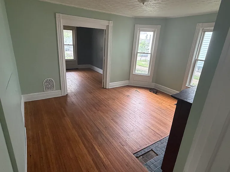 38 Mason St #1 — Photo 8