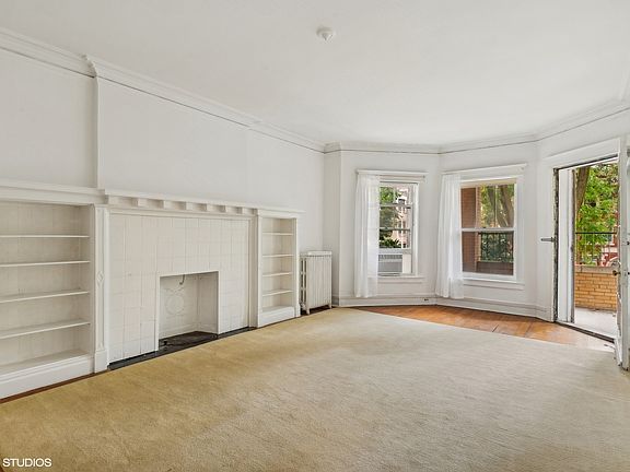 4th image of 5433 S Hyde Park Blvd #2