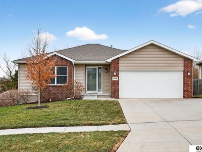 2740 NW Dahlia Dr, Lincoln, NE, 68524