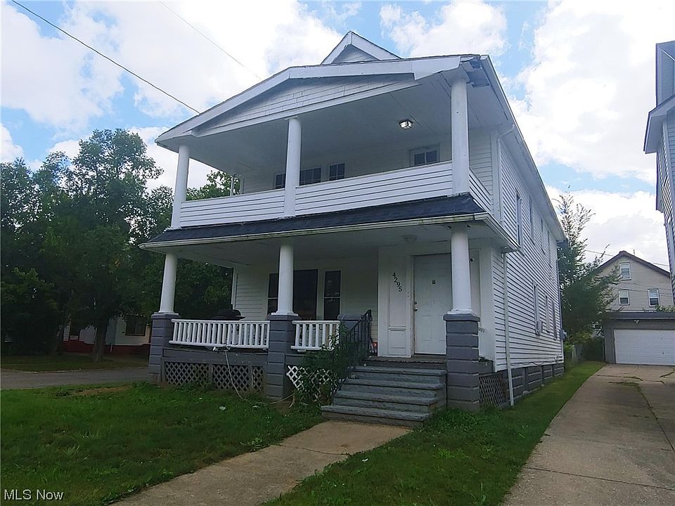 1st image of 4295 E 119th St