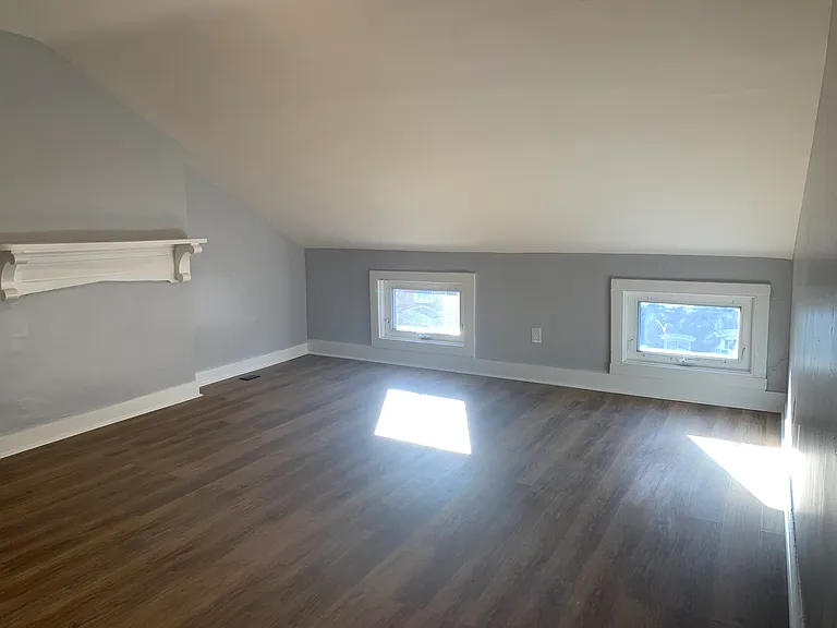 131 Lander St #2 — Photo 9