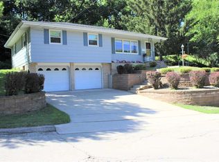 2325 Hempstead St, Dubuque, IA 52001