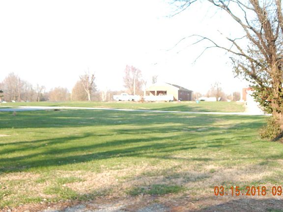 5th image of 46 Roy Vasseur Ln
