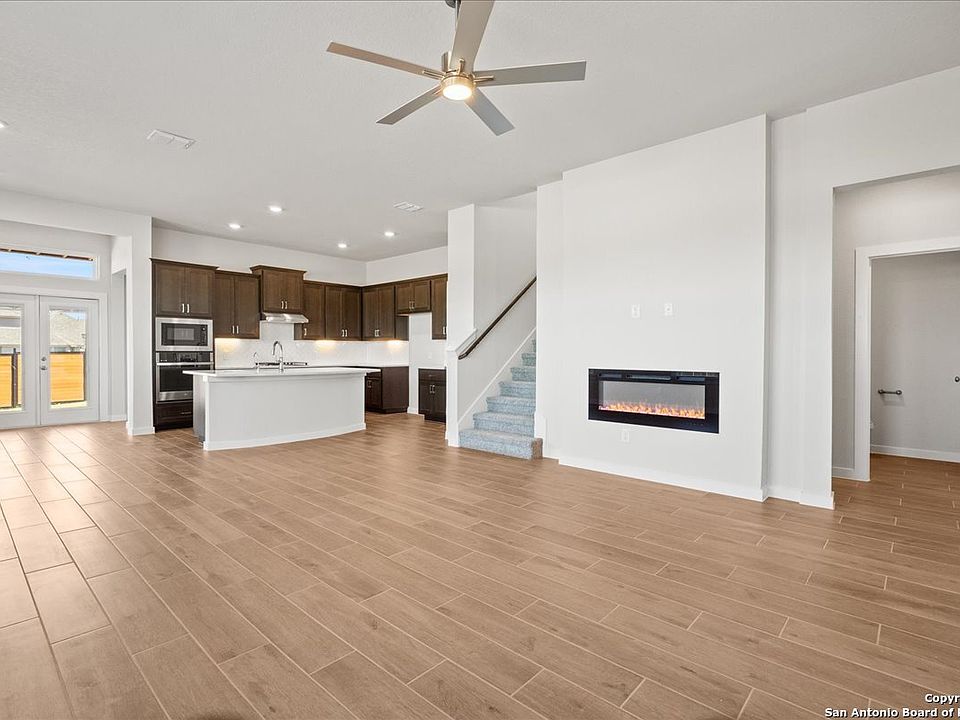 1st image of 1658 Couser Avenue