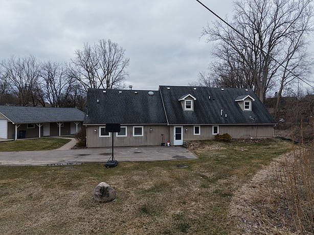 1st image of 15448 Lobdell Rd