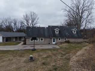 15448 Lobdell Rd, Linden, MI 48451