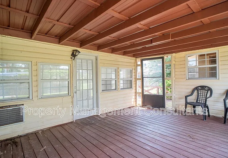 2524 Chickasaw Dr — Photo 23