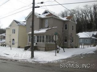 1230 Belle St, Alton, IL 62002
