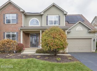 2960 Kelly Dr, Elgin, IL 60124