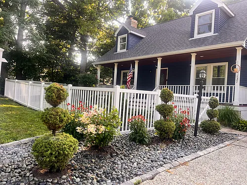 137 Forest Ave Photo 1