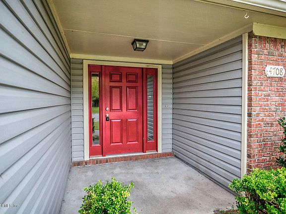 3rd image of 4708 Secret Harbor Dr