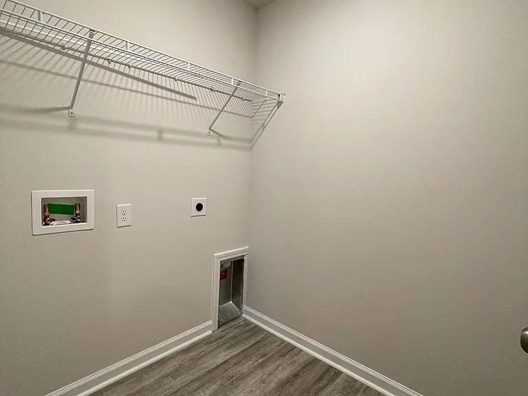 8661 Pathstone Blvd — Photo 15