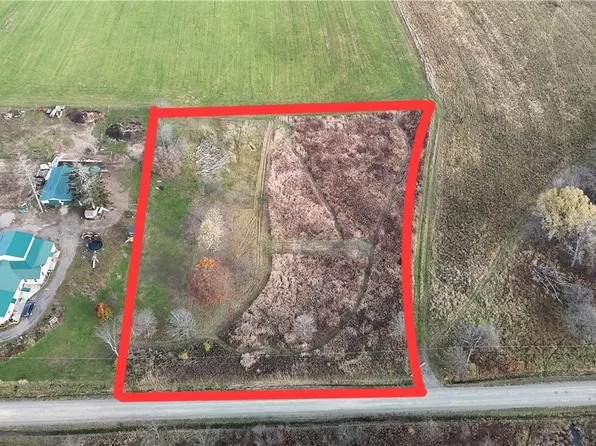 12226-12298 Wilson Rd, North East, PA 16428