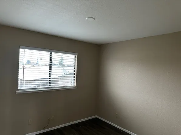 1921 Bridgewood Way, Modesto, CA 95355