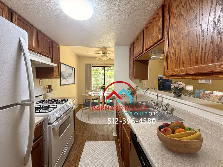 1105 Marlton St — Photo 6
