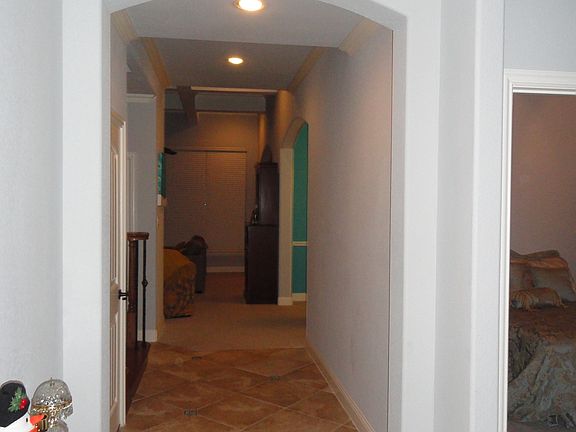 5th image of 704 Osage Dr